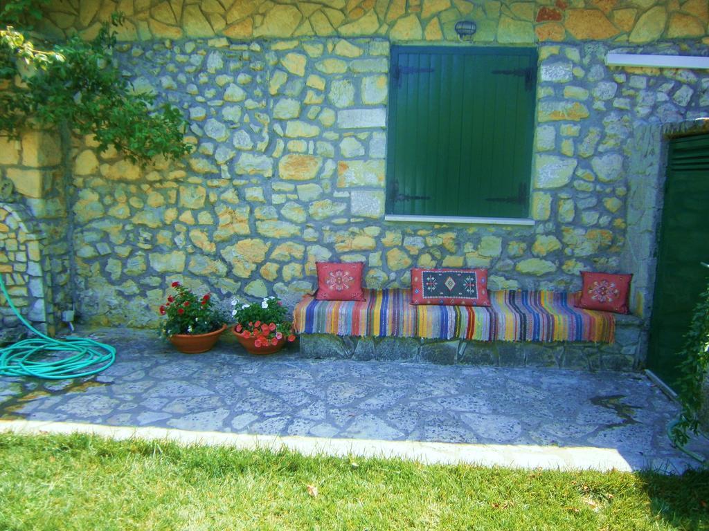 Villa Frias Aszprojerakáta Szoba fotó