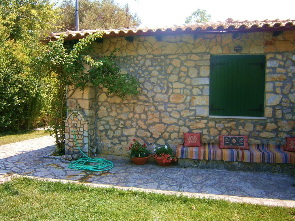 Villa Frias Aszprojerakáta Szoba fotó