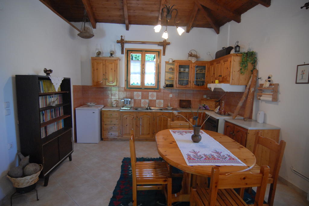 Villa Frias Aszprojerakáta Szoba fotó